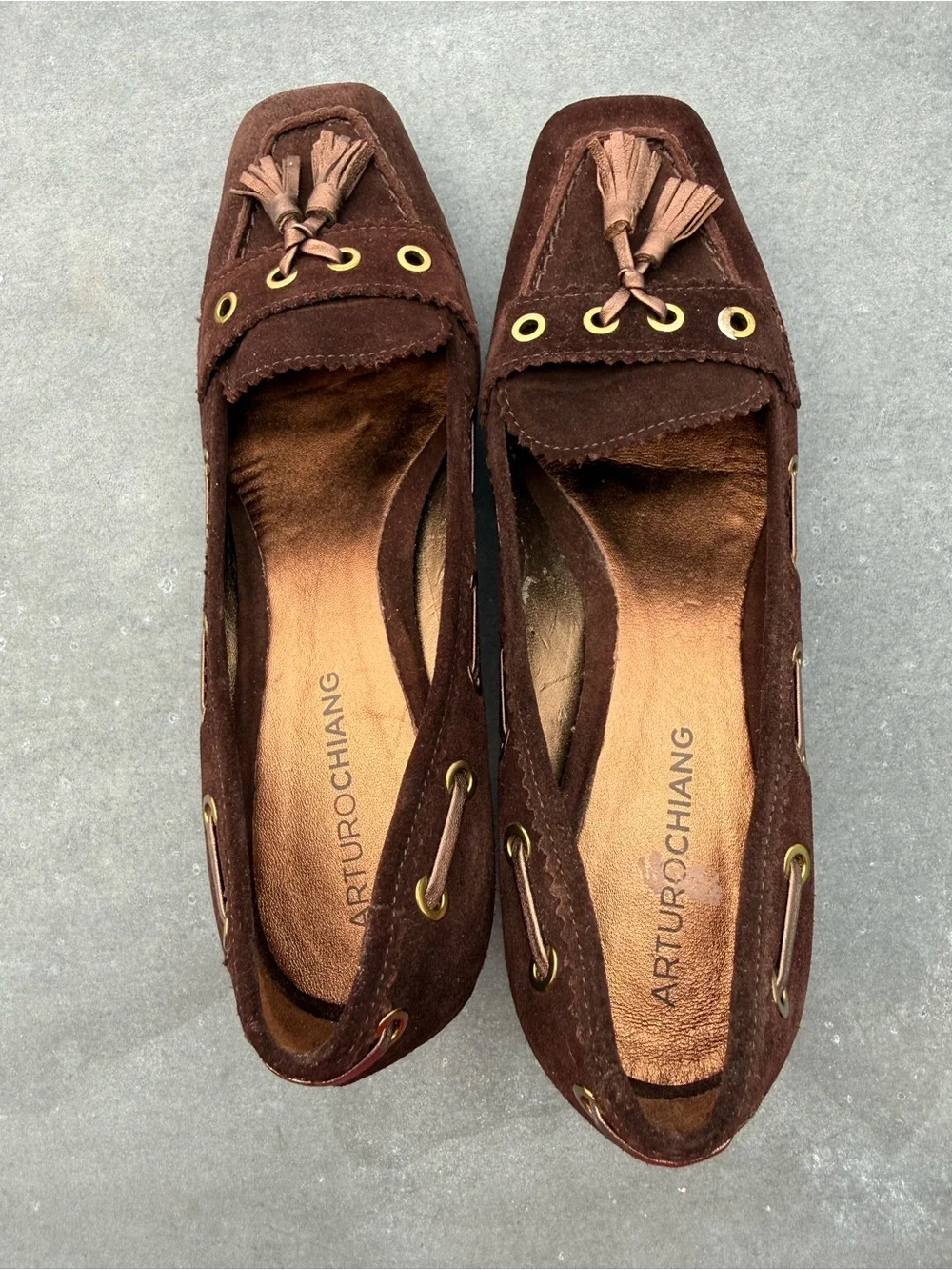 Arturo Chiang Prima Brown Suede Tassel Loafer Heels Women’s 6